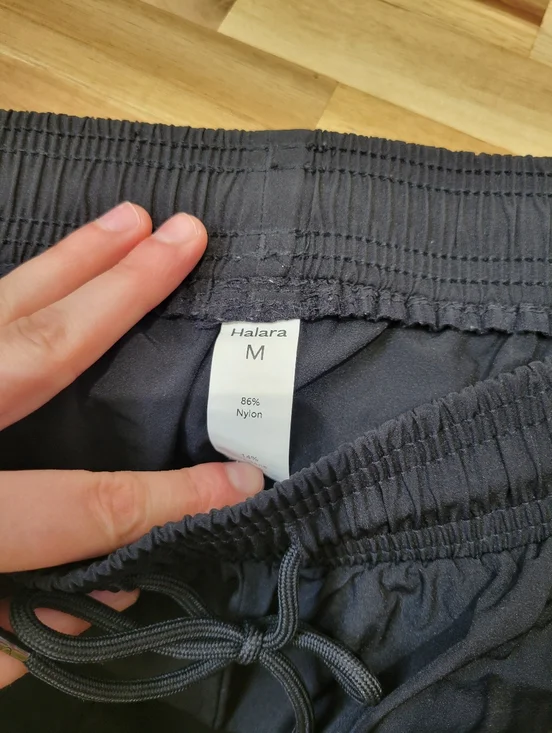 Halara Pants Med - Picture 2 of 4